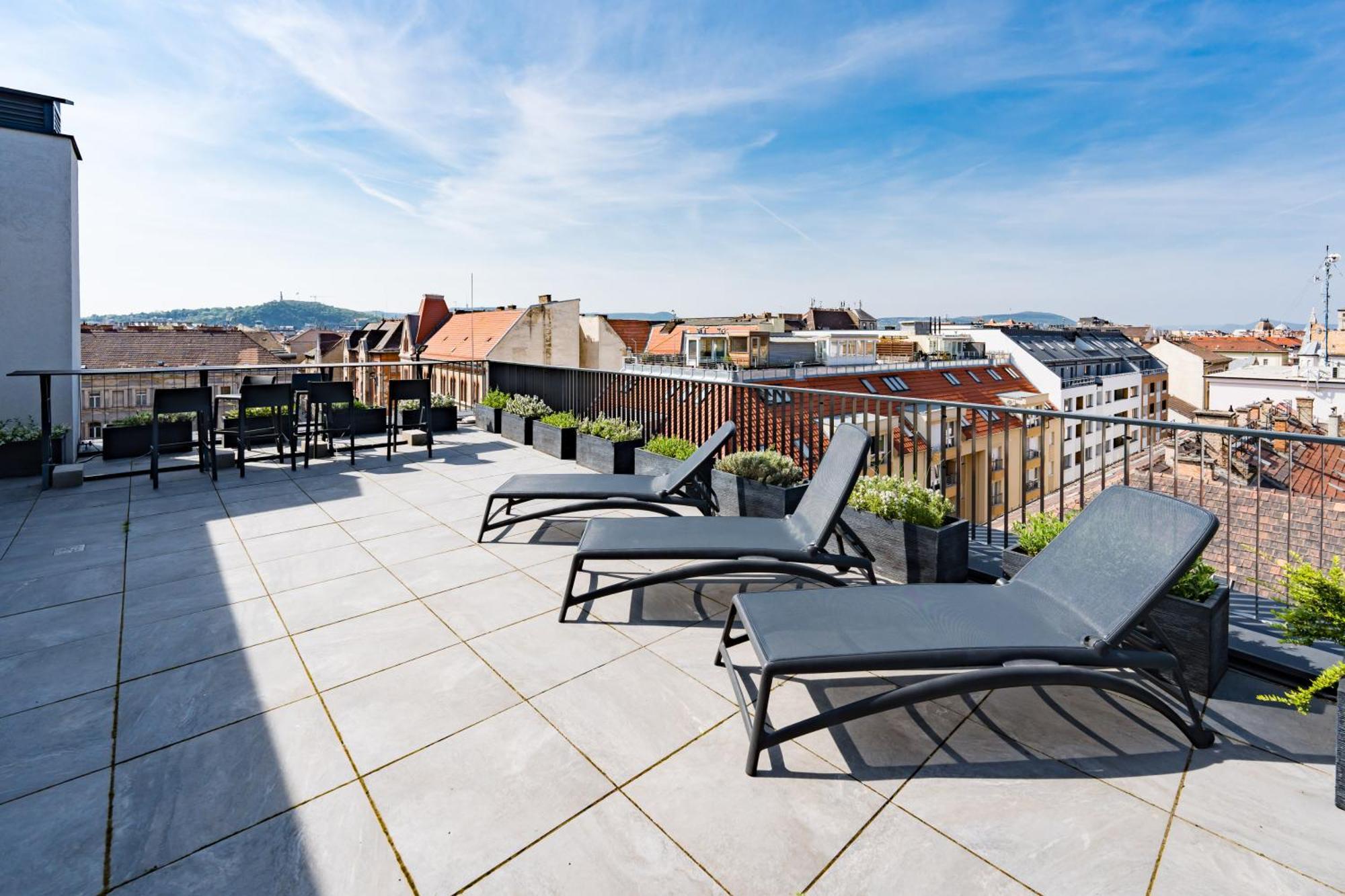 Brand New Modern Apartment-2 Rooms-Balcony-Garage Будапешт Экстерьер фото